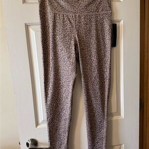 Mono b Leopard Print Leggings